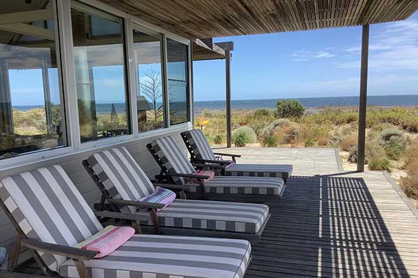 Luxury Beachfront Accommodation Fleurieu Peninsula Cowrie Retreat